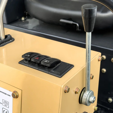 Minikoparka gąsienicowa Meyer EX12 1.2T Yanmar joystick skrętne ramię - Fenix Maszyny Minikoparka gąsienicowa Meyer EX12 1.2T Yanmar joystick skrętne ramię - Fenix Maszyny
