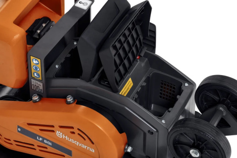 zageszczarka-plytowa-jednokierunkowa-husqvarna-LF-60i-LAT-akumulatorowa-BLi-X-36V zageszczarka-plytowa-jednokierunkowa-husqvarna-LF-60i-LAT-akumulatorowa-BLi-X-36V