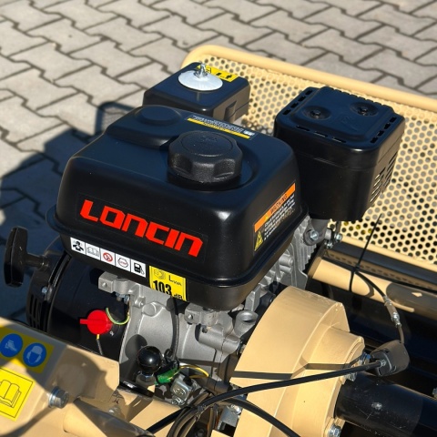 Profesjonalna kosiarka bijakowa Meyer KB600 z silnikiem Loncin i hydraulicznym przesuwem bocznym Profesjonalna kosiarka bijakowa Meyer KB600 z silnikiem Loncin i hydraulicznym przesuwem bocznym