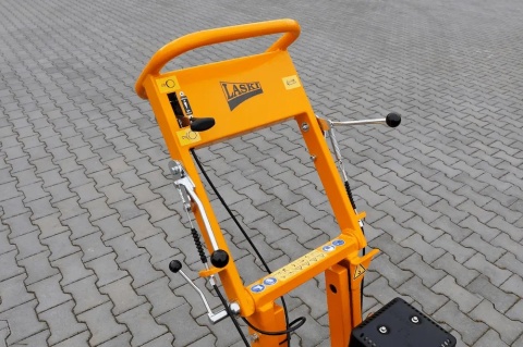 karczownik laski f360 panel sterujący