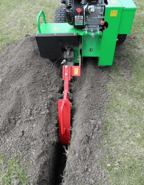 koparka łancuchowa laski tr50 z silnikiem Honda GX 200 głebokość kopania 45 cm