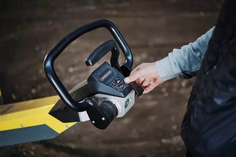 Profesjonalna Zagęszczarka Rewersyjna Wacker Neuson BPU 5260Ah | Silnik Honda GX390 | Niskie Wibracje HAV | panel sterujący