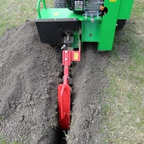 Ręczna Koparka Łańcuchowa do Kabli i Nawodnień Laski TR 50 | Głębokość 60cm |podczas pracy