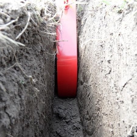 Ręczna Koparka Łańcuchowa do Kabli i Nawodnień Laski TR 50 | Głębokość 60cm | osłona łańcucha